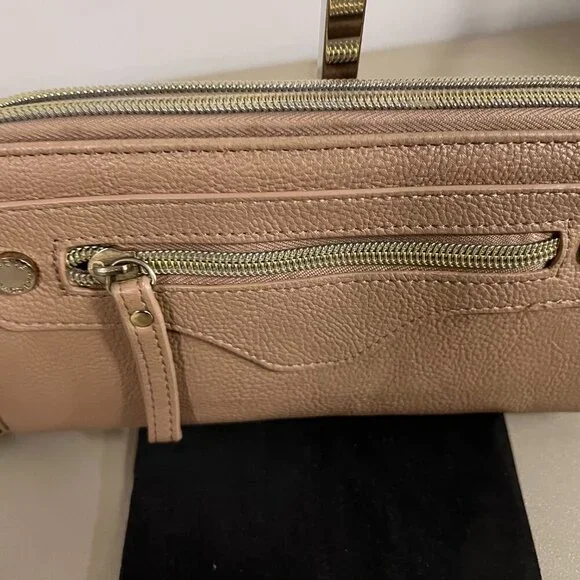 Steve Madden Clutch/Wallet - Picture 2 of 6